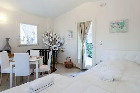 La Casetta Bed and breakfast